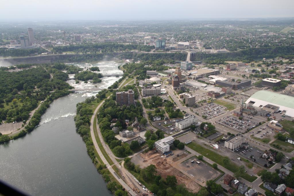 Wingate By Wyndham Niagara Falls Exterior foto